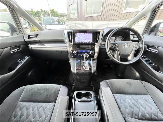 Toyota VELLFIRE 2018-02 8884521-16