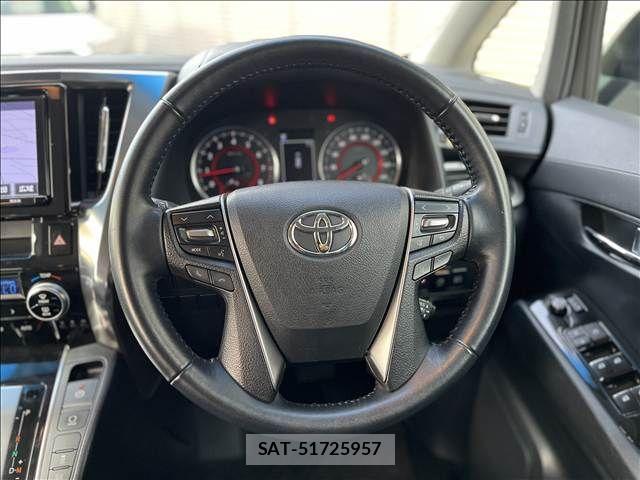 Toyota VELLFIRE 2018-02 8884521-18