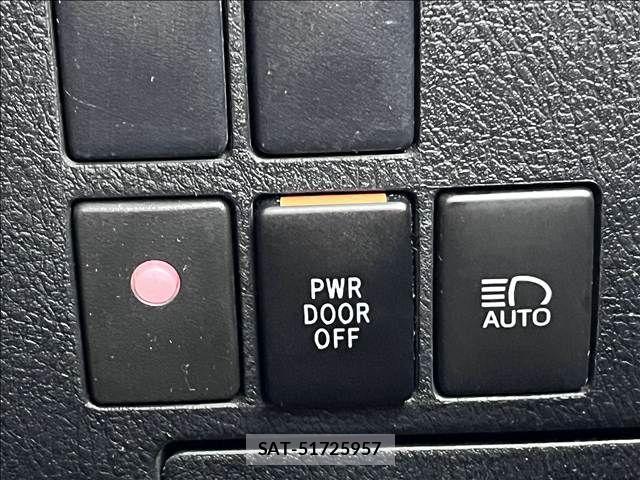 Toyota VELLFIRE 2018-02 8884521-25