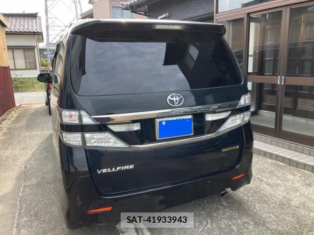 Toyota VELLFIRE 2014-01 8884529-1