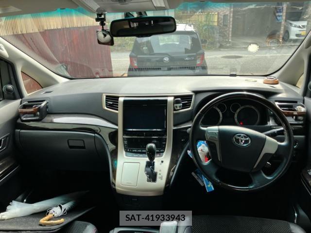 Toyota VELLFIRE 2014-01 8884529-2