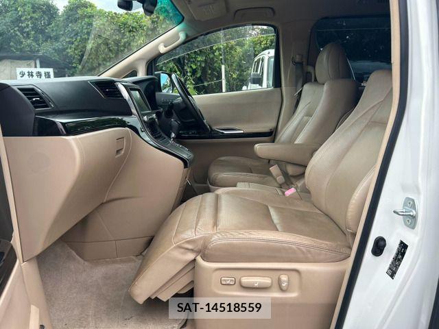 Toyota VELLFIRE 2013-09 8884527-13