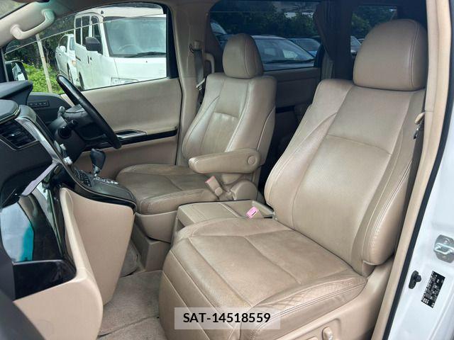 Toyota VELLFIRE 2013-09 8884527-15
