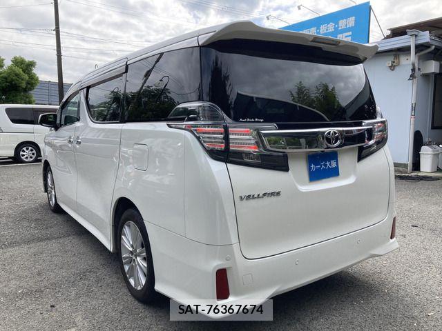 Toyota VELLFIRE 2015-10 8884523-2
