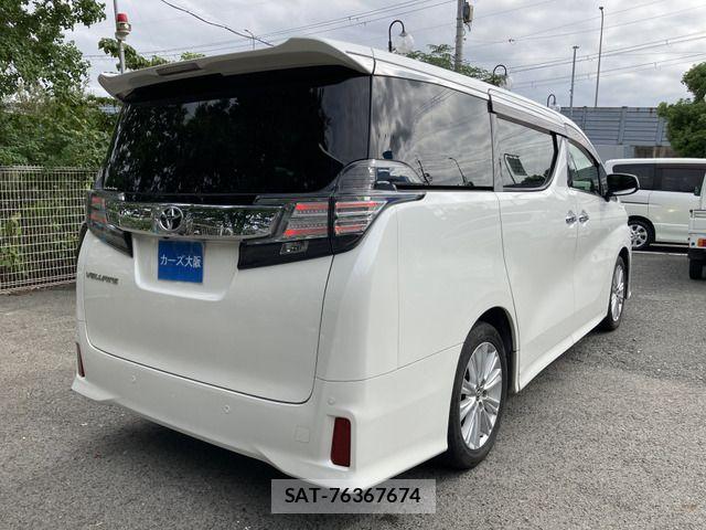 Toyota VELLFIRE 2015-10 8884523-3