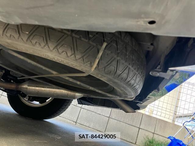 Toyota VELLFIRE 2013-09 8884530-9