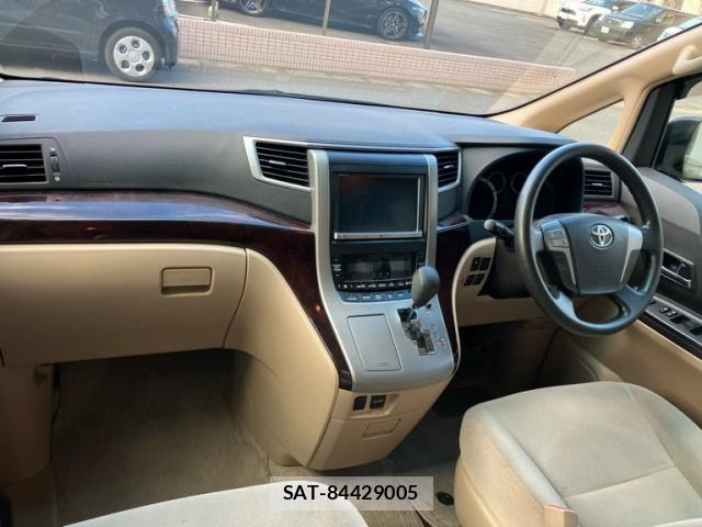 Toyota VELLFIRE 2013-09 8884530-13