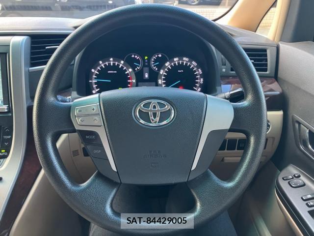 Toyota VELLFIRE 2013-09 8884530-16