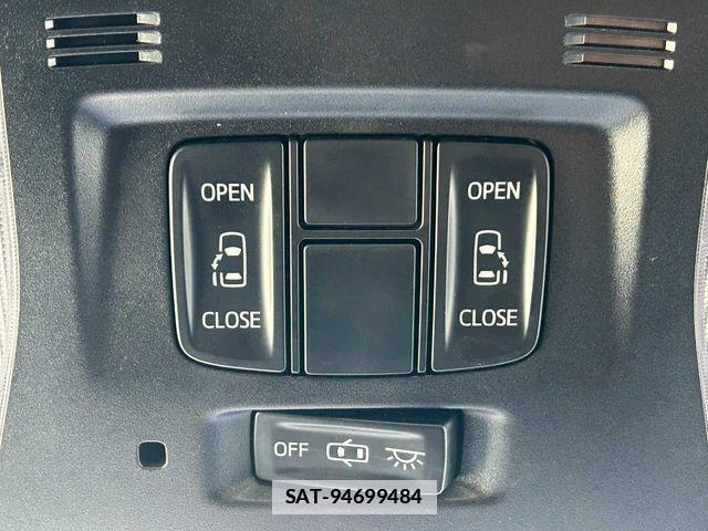 Toyota VELLFIRE 2016-10 780538-17