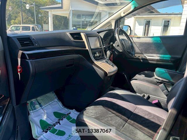 Toyota VELLFIRE 2013-02 1283604-16