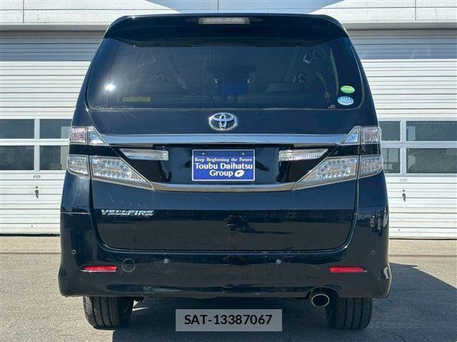 Toyota VELLFIRE 2013-02 1283604-5