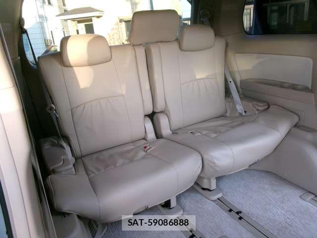 Toyota VELLFIRE 2013-03 1333758-18