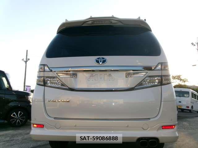Toyota VELLFIRE 2013-03 1333758-5