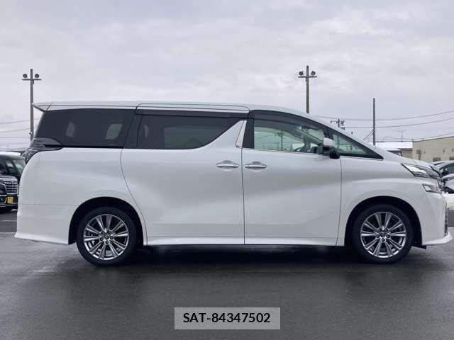 Toyota VELLFIRE 2017-04 3390024-11