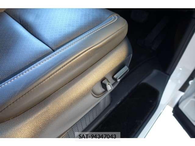 Toyota VELLFIRE 2024-04 3390080-16