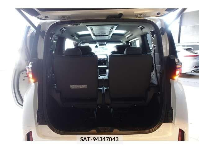 Toyota VELLFIRE 2024-04 3390080-6