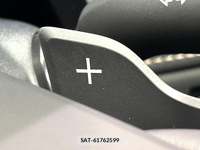 Toyota VELLFIRE 2026-02 4395591-9