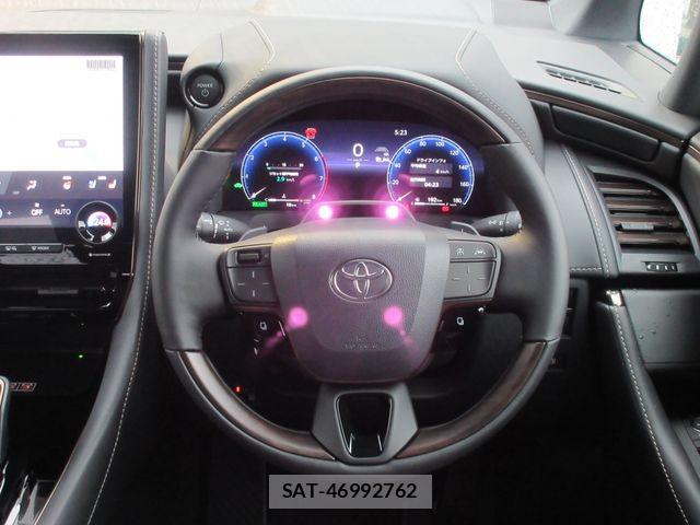 Toyota VELLFIRE 2026-03 5881643-21