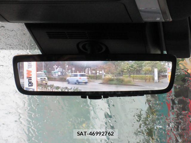 Toyota VELLFIRE 2026-03 5881643-23