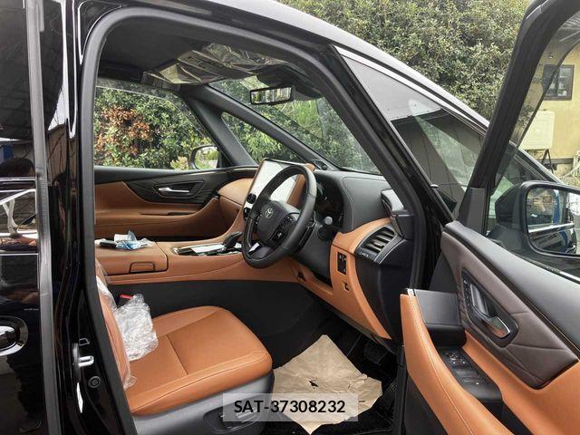 Toyota VELLFIRE 2026-03 6615409-1