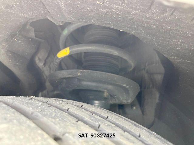 Toyota VELLFIRE 2024-06 6615415-18