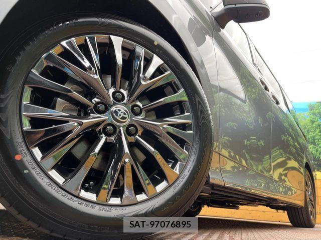 Toyota VELLFIRE 2026-03 6615412-13