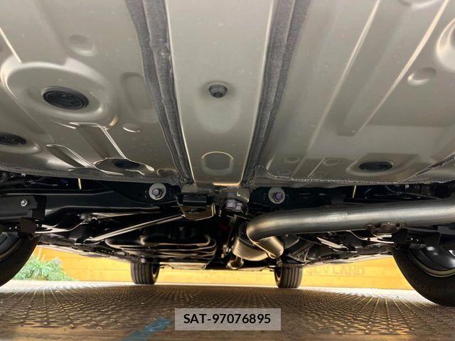 Toyota VELLFIRE 2026-03 6615412-19