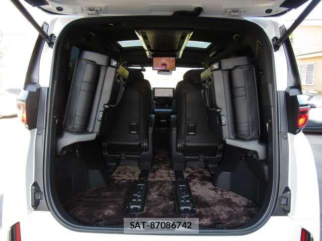 Toyota VELLFIRE 2024-02 6642829-15