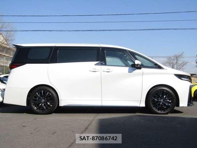 Toyota VELLFIRE 2024-02 6642829-28
