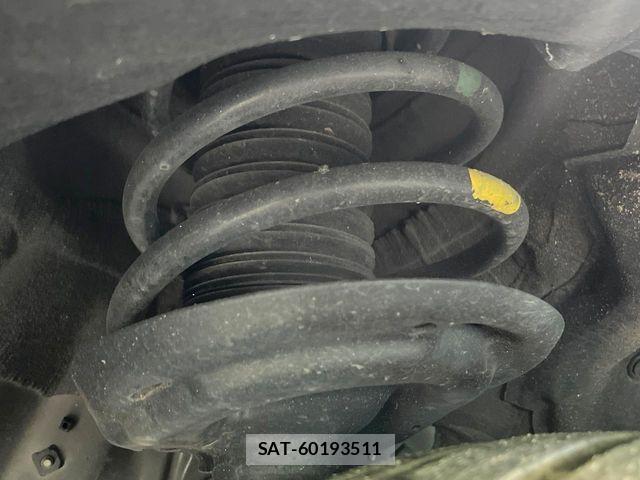 Toyota VELLFIRE 2024-03 6674016-17