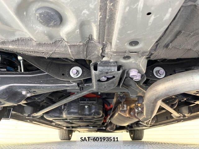 Toyota VELLFIRE 2024-03 6674016-18