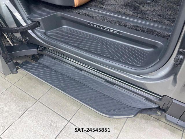 Toyota VELLFIRE 2026-04 6678586-7