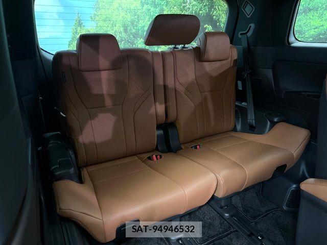 Toyota VELLFIRE 2026-03 6717610-11