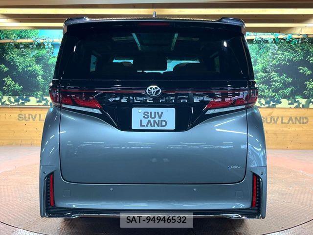 Toyota VELLFIRE 2026-03 6717610-16
