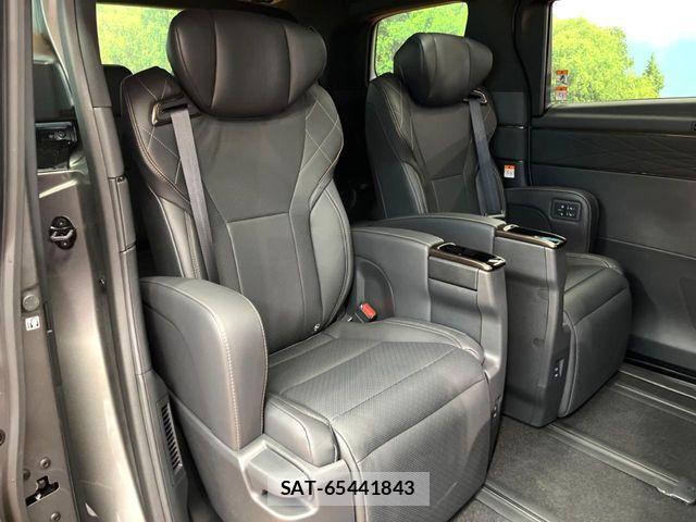 Toyota VELLFIRE 2026-04 6717611-10