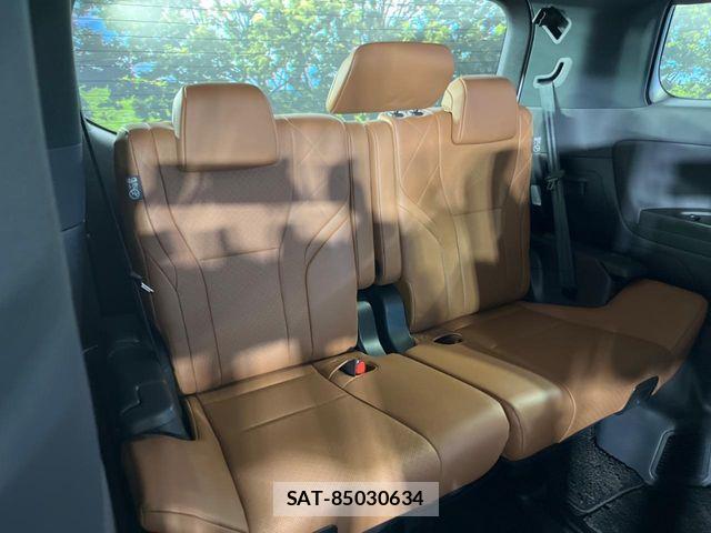 Toyota VELLFIRE 2023-10 6717616-9