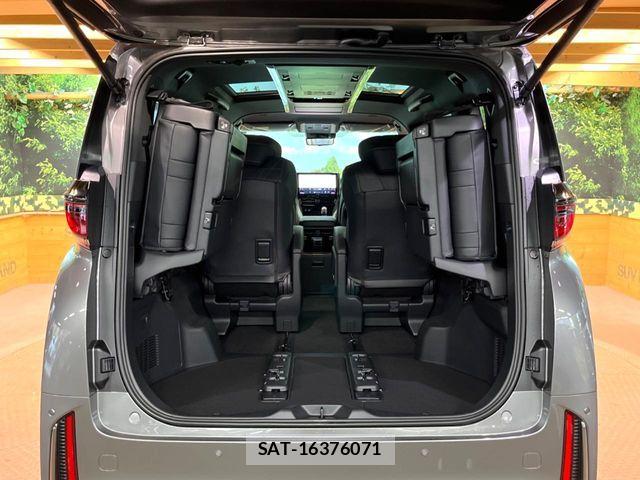 Toyota VELLFIRE 2026-04 6717612-12