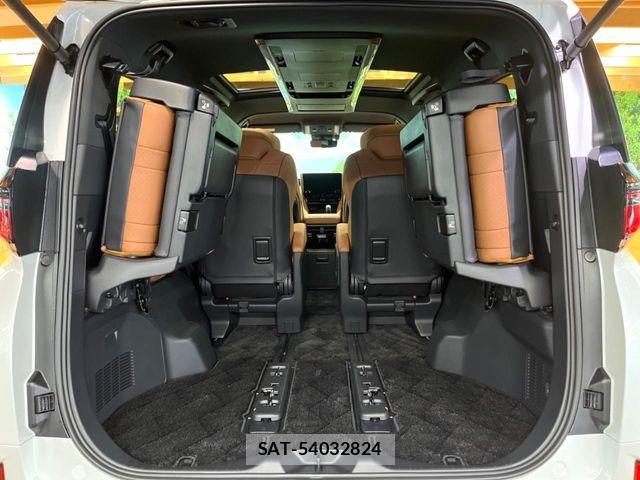 Toyota VELLFIRE 2026-02 6717614-12