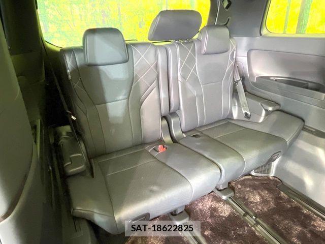 Toyota VELLFIRE 2024-04 6998968-9