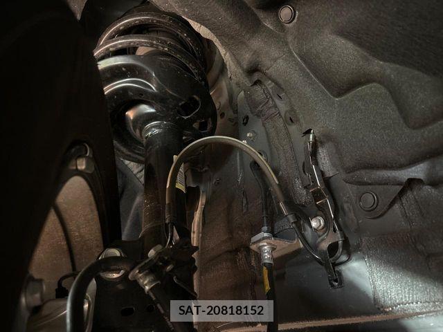 Toyota VELLFIRE 2025-07 7021814-19