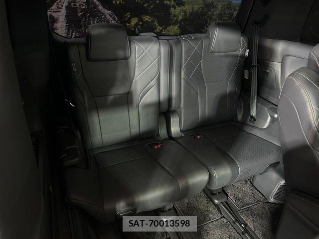 Toyota VELLFIRE 2025-03 7021813-8
