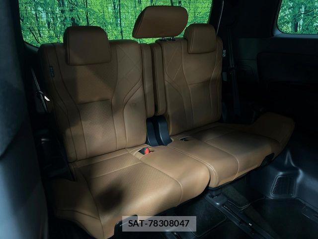 Toyota VELLFIRE 2024-04 7061174-9