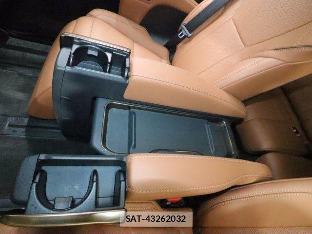 Toyota VELLFIRE 2024-09 7061178-13