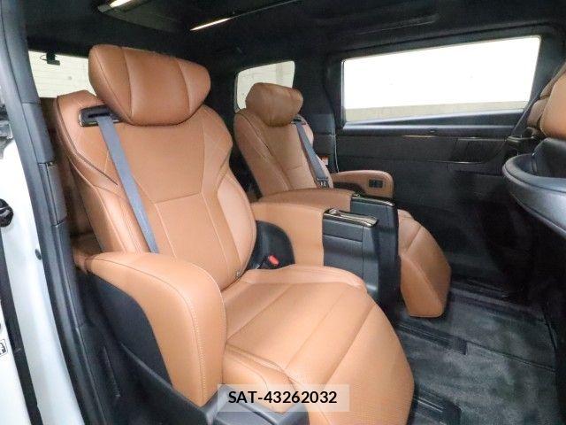 Toyota VELLFIRE 2024-09 7061178-7