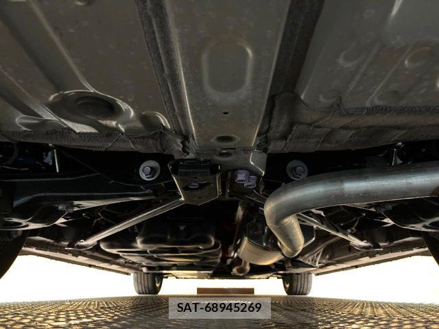 Toyota VELLFIRE 2024-08 7226527-17