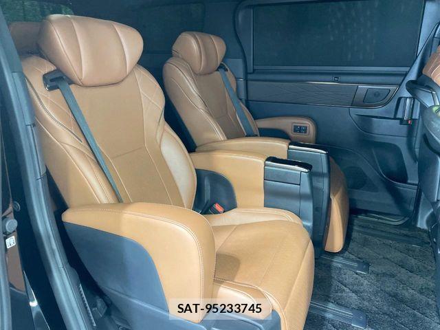 Toyota VELLFIRE 2024-02 7226518-9