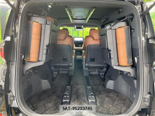 Toyota VELLFIRE 2024-02 7226518-11