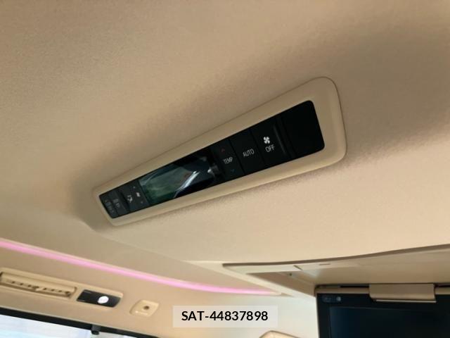 Toyota VELLFIRE 2021-01 7226516-17