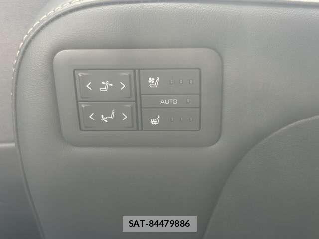 Toyota VELLFIRE 2024-11 7226528-9
