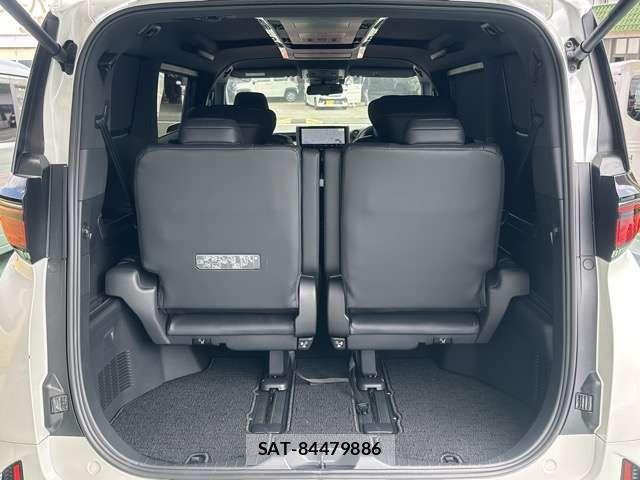 Toyota VELLFIRE 2024-11 7226528-14